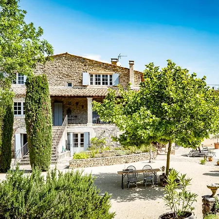 Le Bel Endroit Homestay *
