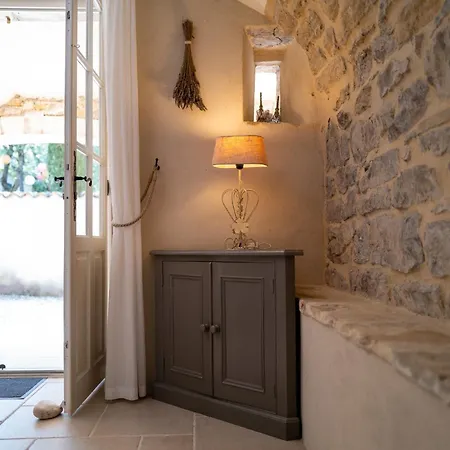 Le Bel Endroit * Saint-Andre-de-Cruzieres