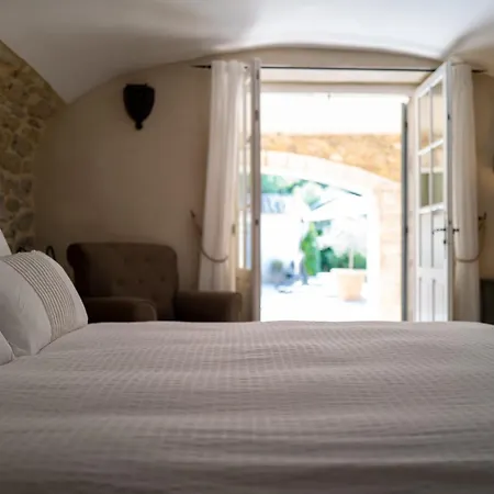 Homestay Le Bel Endroit *